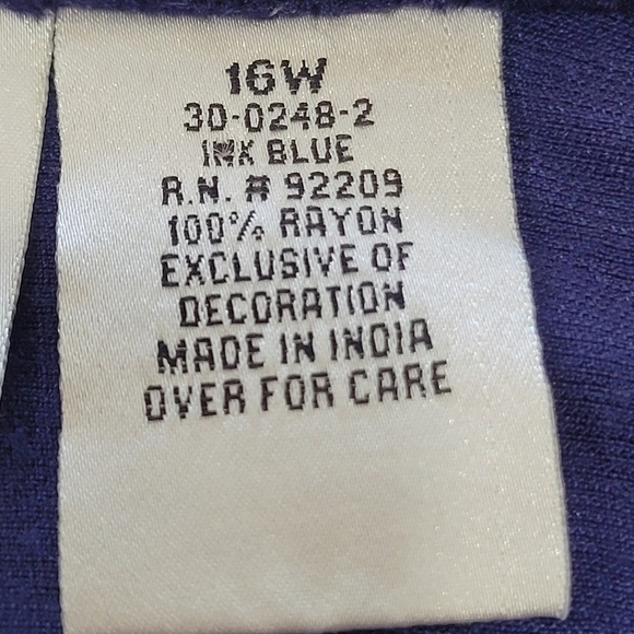 ROAMAN'S Sz 16W Velvet Beaded Embellished Front Keyhole Tie String Tunic - Picture 8 of 8